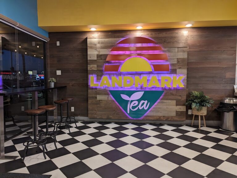 PXL 20221018 013024573 768x579