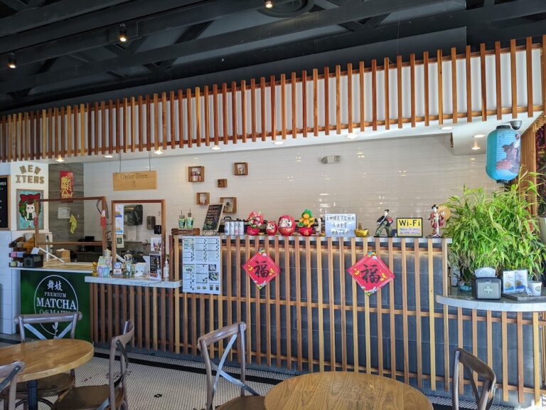 PXL 20230126 220042177.MP  768x576